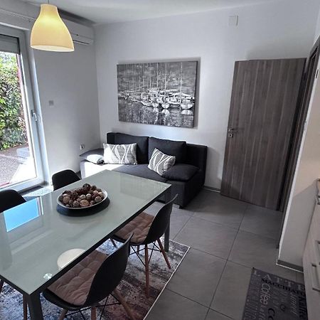 Ivni Apartmani Novigrad Istria 外观 照片