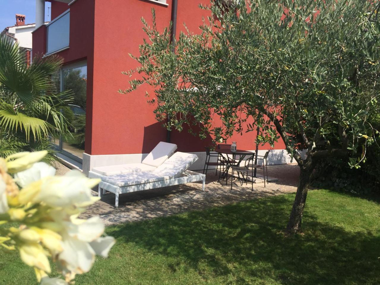Ivni Apartmani Novigrad Istria 外观 照片